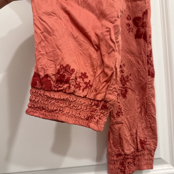 Billabong Drawstring Pants - Picture 6 of 9